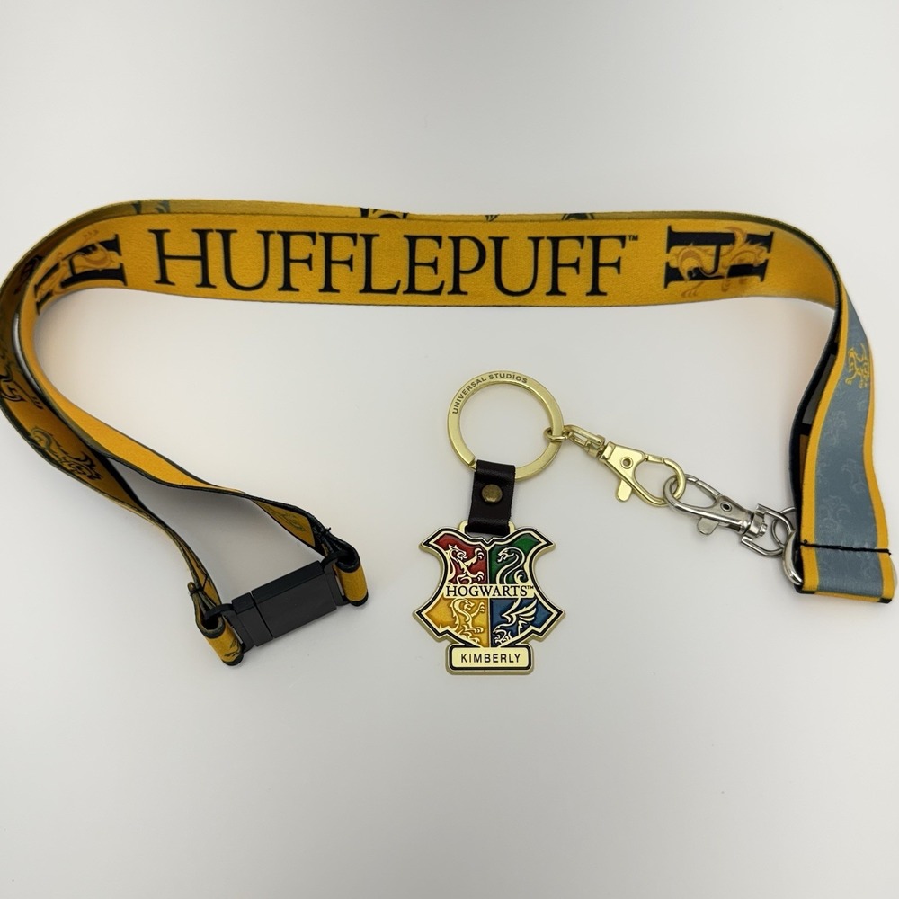 Harry Potter Hogwarts Crest LANYARD OFFICIAL Universal Studios KIMBERLY NAME